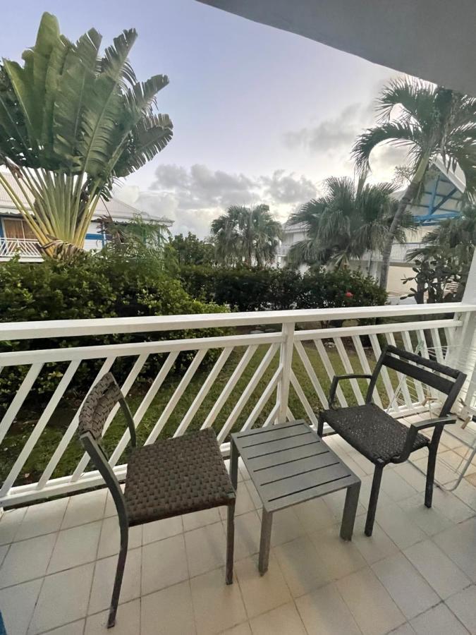 Studio 25 M Manganao Joela 4 Personnes Avec Machine A Laver (Adults Only) Saint-Francois  Exterior photo