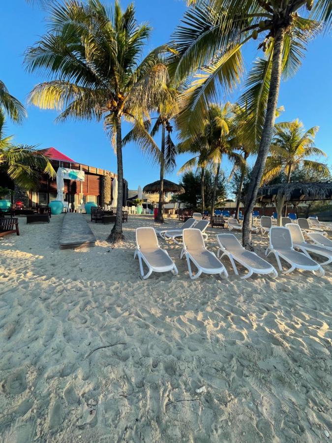 Studio 25 M Manganao Joela 4 Personnes Avec Machine A Laver (Adults Only) Saint-Francois  Exterior photo