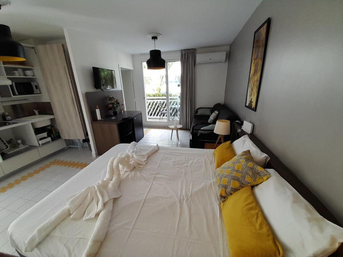 Studio 25 M Manganao Joela 4 Personnes Avec Machine A Laver (Adults Only) Saint-Francois  Exterior photo